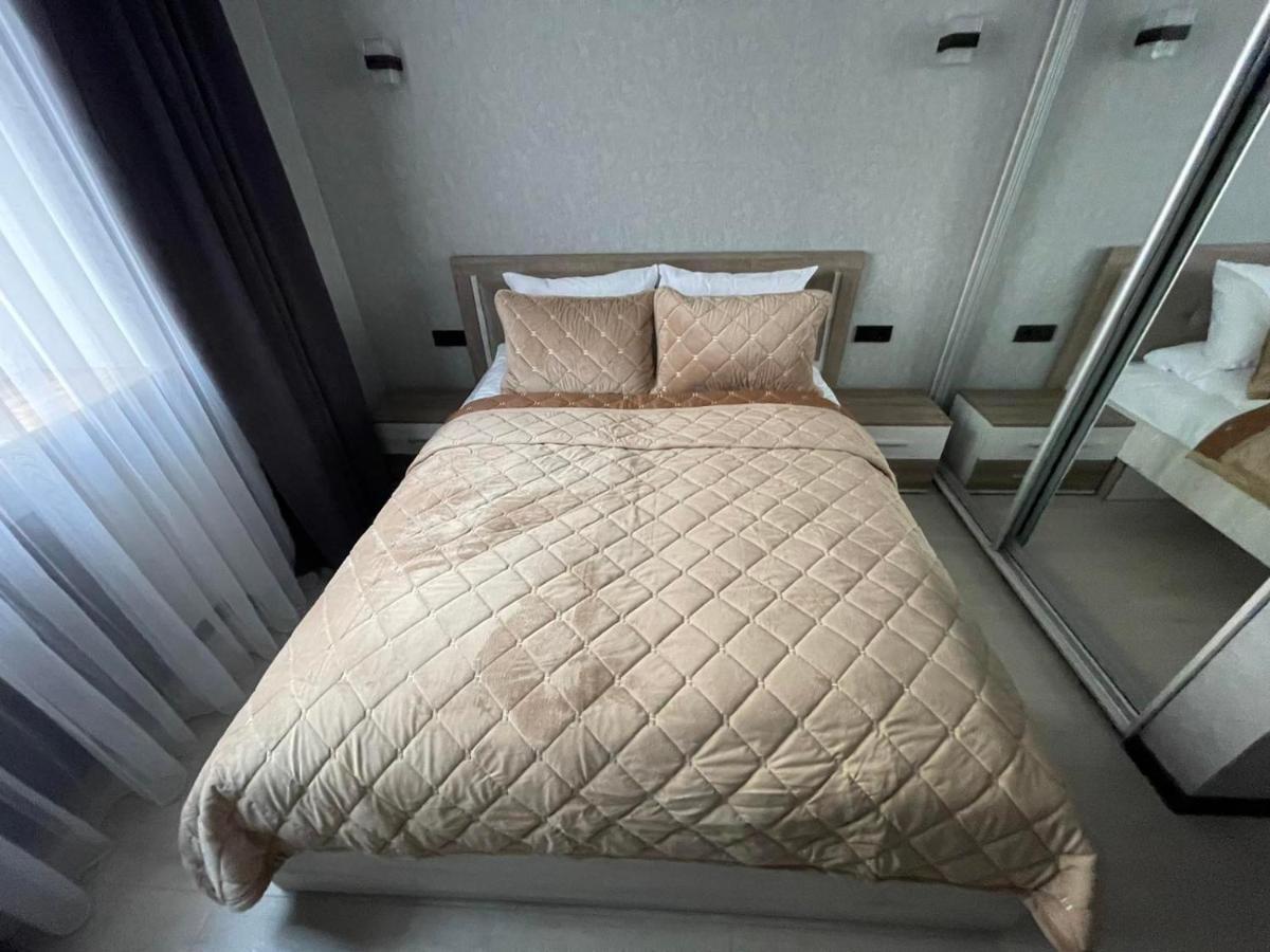 Apartament Vel Люкс Czerniowce Zewnętrze zdjęcie